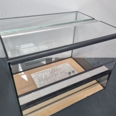 Terrarium dla owadów jaszczurek 40x30x30